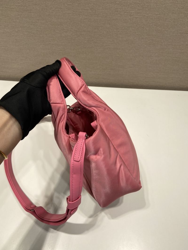 Pra*a tote bags